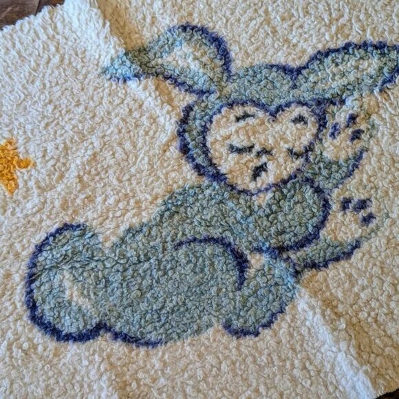 Vintage Infant Baby Area Throw Rug Nursery Decor Sleeping 1950s Oval Bathmat Mat - Picture 2 of 3